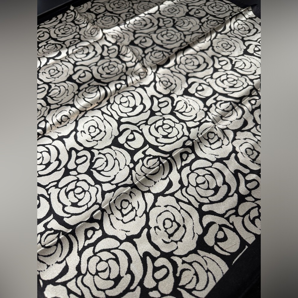 100% silk scarf bandana black white rose camellia NWOT